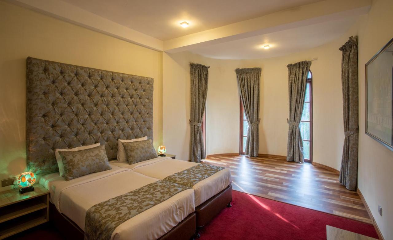 The Wind Castle Hotel Nuwara Eliya Eksteriør billede